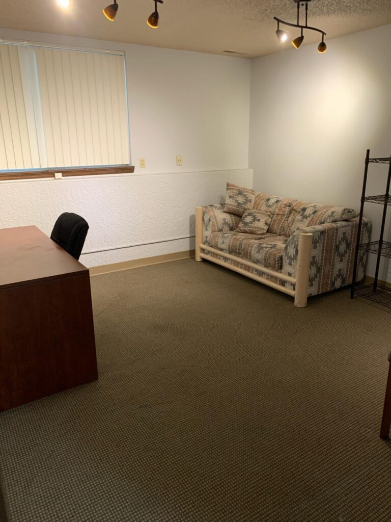 cozy office space for rent